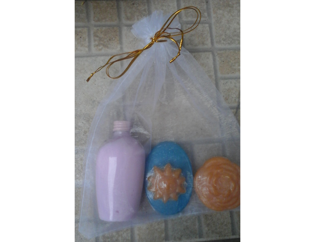 05 - KITS DIVERSOS PARA A BELEZA - ESTOJO DE HIGIENE