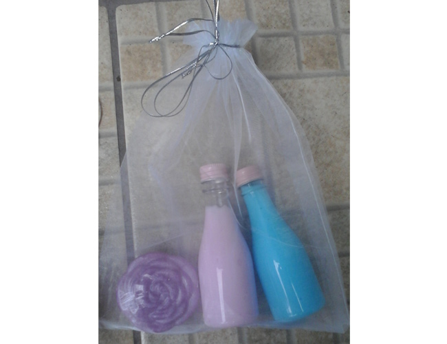   kit shampoo  condiciador  sabonetes de rosas