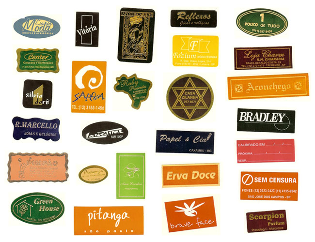 01 - ETIQUETAS ADESIVAS PERSONALIZADAS