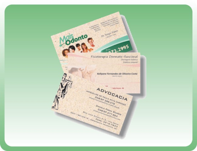 33 - CARTES DE VISITA EM PAPEL RECICLADO
